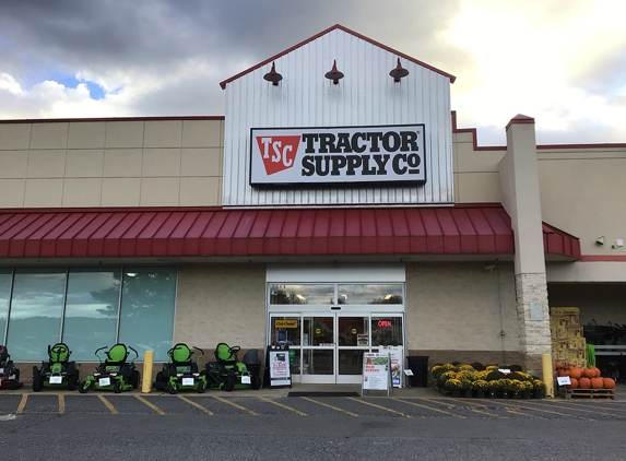 Tractor Supply Co - Morganton, NC