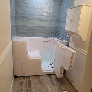 Texas ADA Home Remodeling - San Antonio, TX. Wheelchair Accessible Walk-in Bathtub 32"x52"