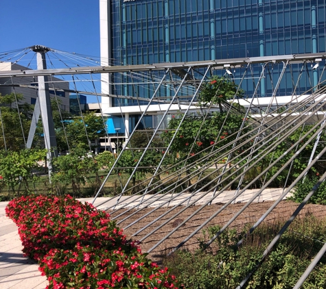 Sidney & Lois Eskenazi Hospital - Indianapolis, IN