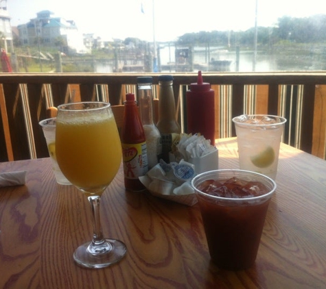 Sears Landing Grill & Boat - Surf City, NC