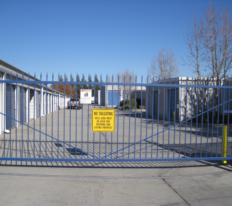 Secured Self Storage - Salida, CA