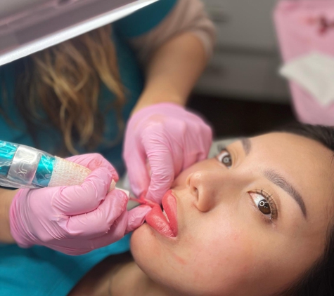 Restorative Permanent Makeup - La Jolla, CA