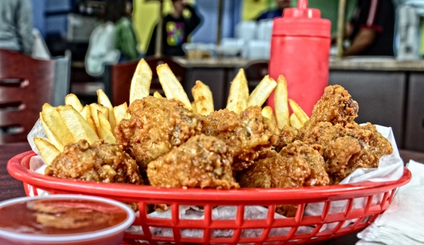 albasha subs - Dearborn Heights, MI. wings