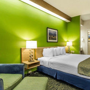 Sleep Inn - Urbandale, IA