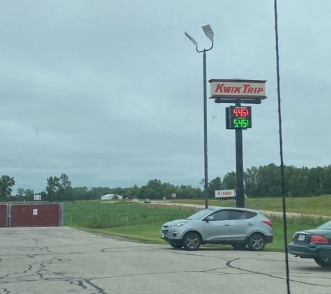 Kwik Trip - Lena, WI