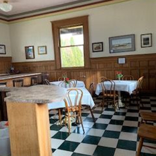 Burlington Northern Museum - Red Oak, IA. The Restored Burlington Northern Depot & WWII Memorial Museum, Red Oak, Iowa  USA