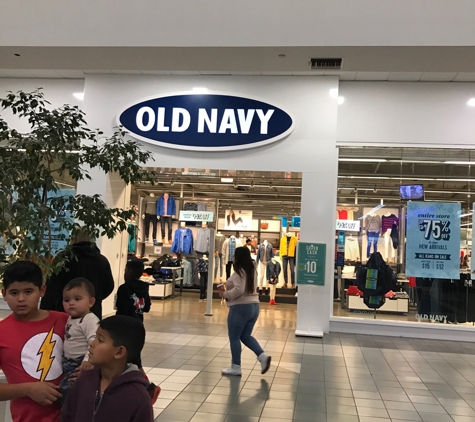 Old Navy - Carson, CA