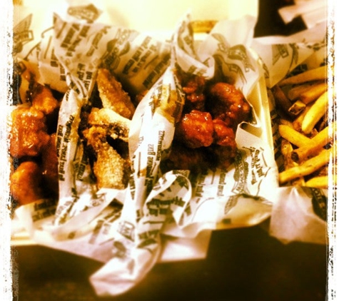 Wingstop - Glendale, WI