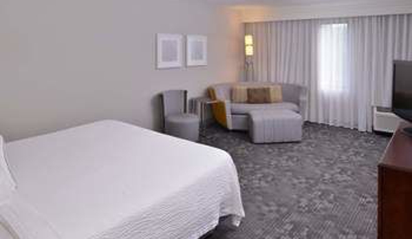 Courtyard by Marriott - Decatur, AL