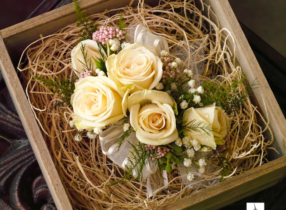 Blue Leaf Studio Florist - Rancho Cucamonga, CA