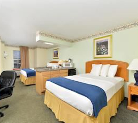 Americas Best Value Inn & Suites Three Rivers - Three Rivers, MI