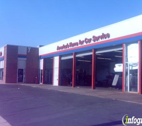 Firestone Complete Auto Care - Tampa, FL