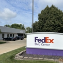 FedEx Office Ship Center - Copying & Duplicating Service