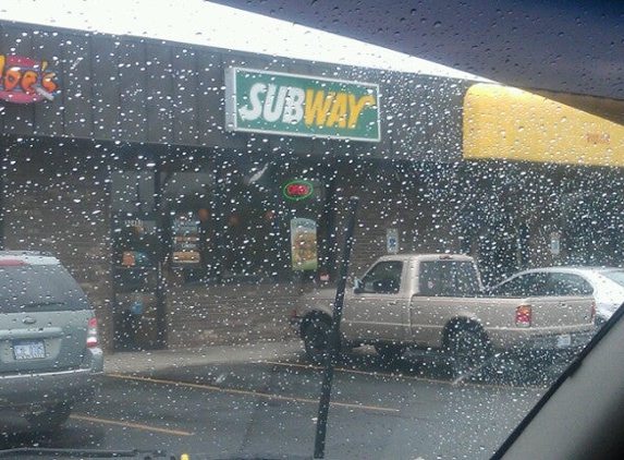 Subway - Woodhaven, MI