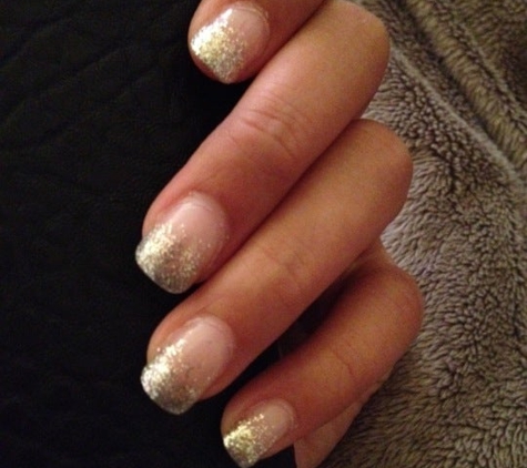 Golden Nails - San Francisco, CA