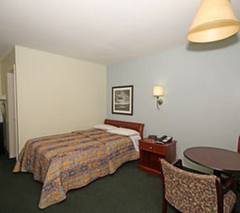 Royal Inn And Suites - Charlotte, NC