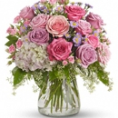 Hutcheon's Florist & Flower Delivery - Florists