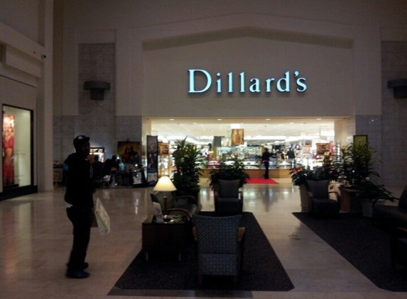 Dillard's - Charlotte, NC