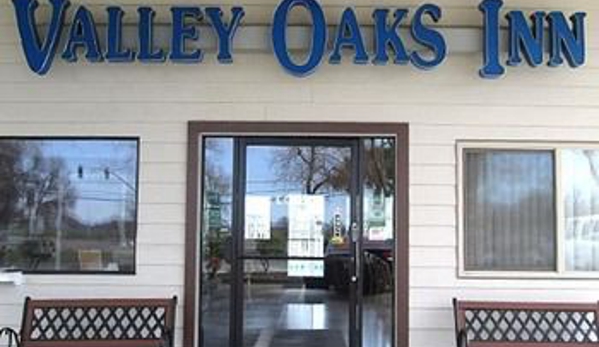 Valley Oaks Inn - Woodland, CA