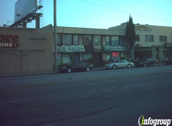 Mrs Stevens Palm & Card Reader - Pasadena, CA