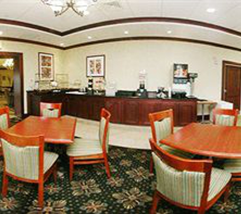 Hampton Inn Pawtucket - Pawtucket, RI