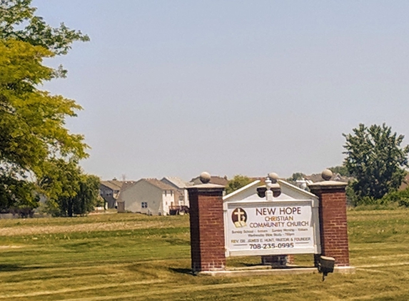 New Hope Christian Community Church - Monee, IL