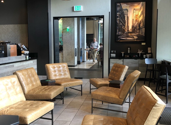 Starbucks Coffee - Knoxville, TN