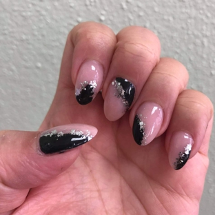 Diva Nails & Spa - Houston, TX