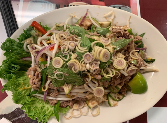 Phnom Penh Restaurant - Lowell, MA