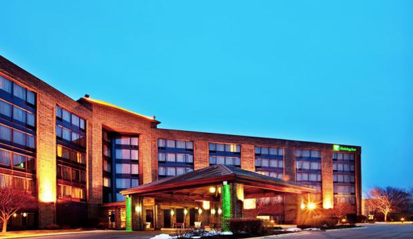 Holiday Inn Chicago Nw Crystal Lk Conv Ctr - Crystal Lake, IL