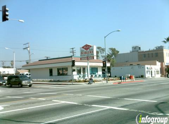 Nick's Burgers - Los Angeles, CA