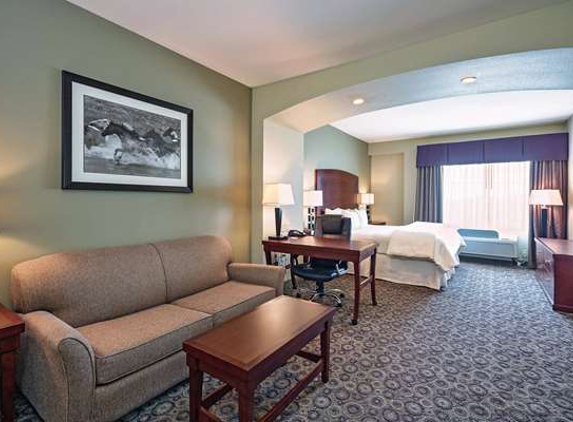 La Quinta Inn & Suites by Wyndham Fort Worth NE Mall - Hurst, TX