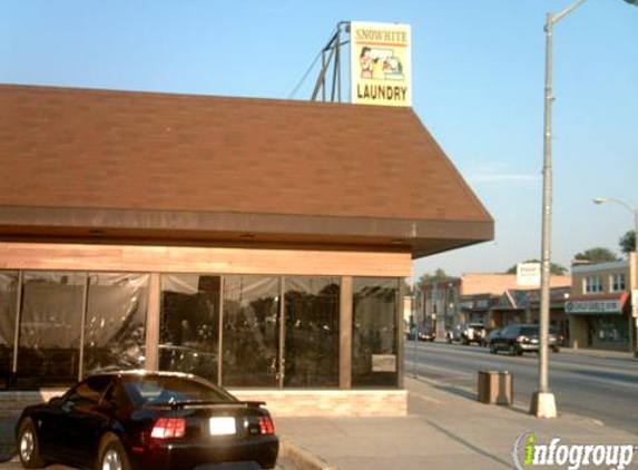 Snow White Laundry - Broadview, IL