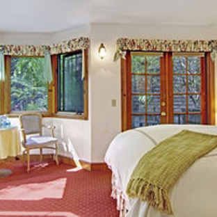 Babbling Brook Bed & Breakfast Inn - Santa Cruz, CA