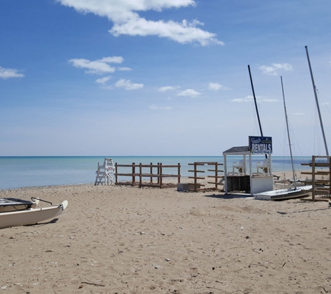 Glencoe Beach - Glencoe, IL