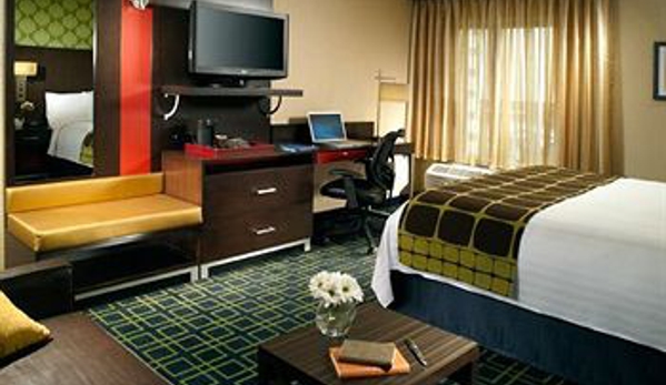 Fairfield Inn & Suites - Washington, DC