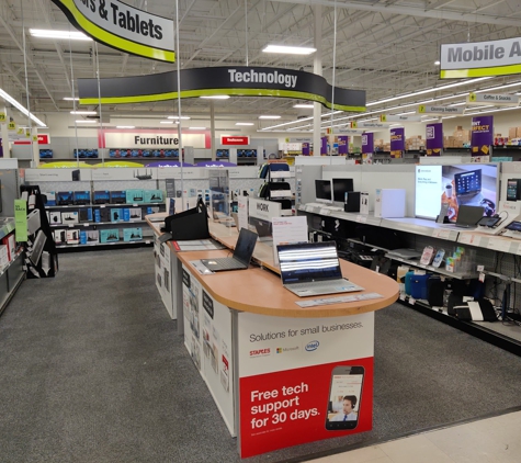 Staples - Mill Creek, WA