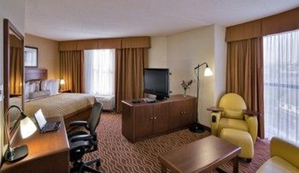 DoubleTree by Hilton Boston Logan Airport Chelsea - Chelsea, MA