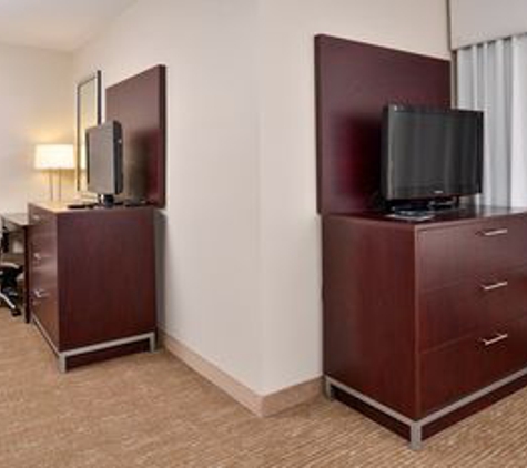 Holiday Inn Express & Suites Lafayette - Lafayette, LA