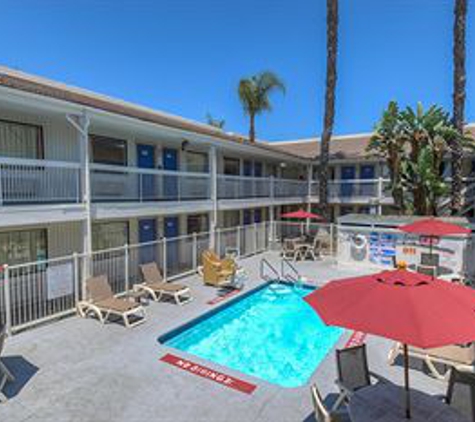 Motel 6 - Santa Ana, CA