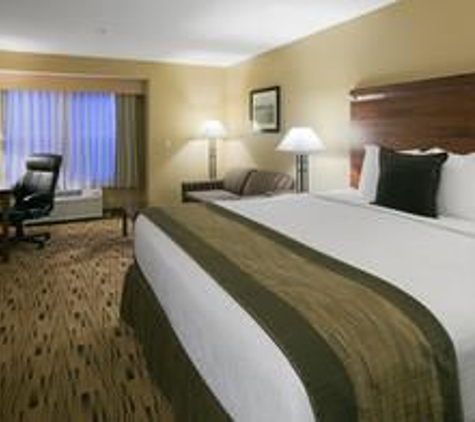 Best Western Plus Columbia River Inn - Cascade Locks, OR