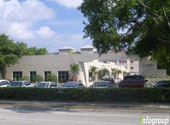 Alternative Medical Center For Acupuncture & Herbology - Tamarac, FL