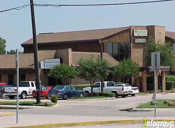 Rosemeade Veterinary Clinic - Carrollton, TX