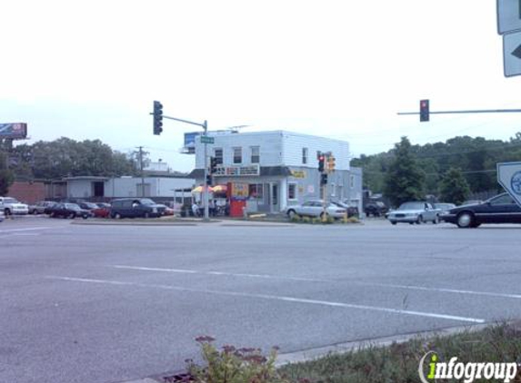 Gina's Hotdogs and Beef - Bensenville, IL