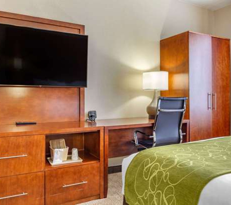 Comfort Suites - Dover, DE