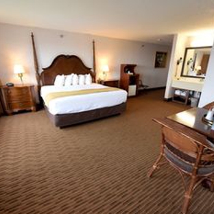 Crown Choice Inn & Suites - Mackinaw City, MI