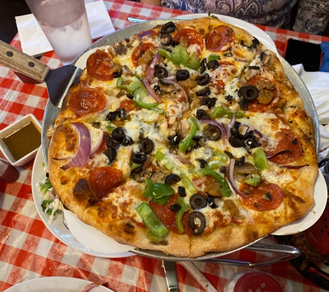 Mama Gina's Pizzeria - Glendale, AZ