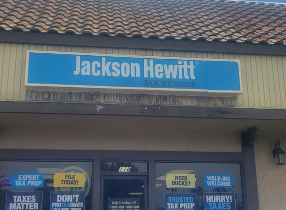 Jackson Hewitt Tax Service - Vista, CA