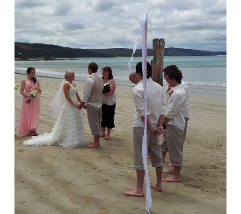 GTM Celebrant - Traralgon, VIC