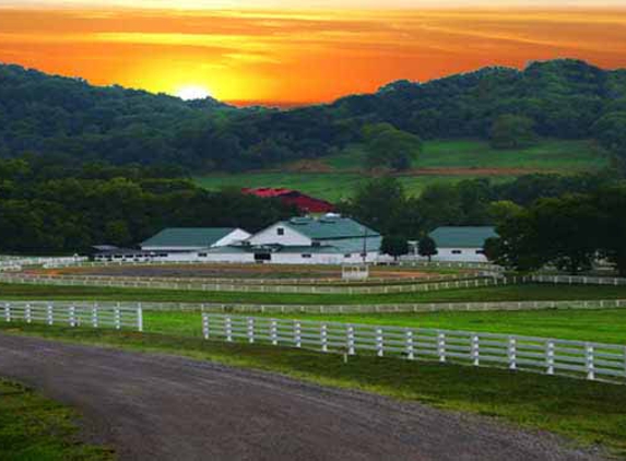 Bella Vista Equestrian Center - Eagleville, TN